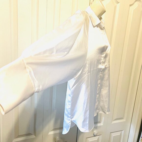 Ellen Tracy Women's X Small White Flowy Sleeves-Collar-Shine-Button Up Long Sl. - Picture 6 of 16